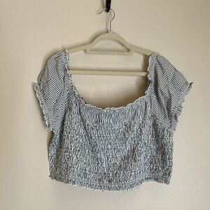 Women’s XXL American Eagle Crop Top